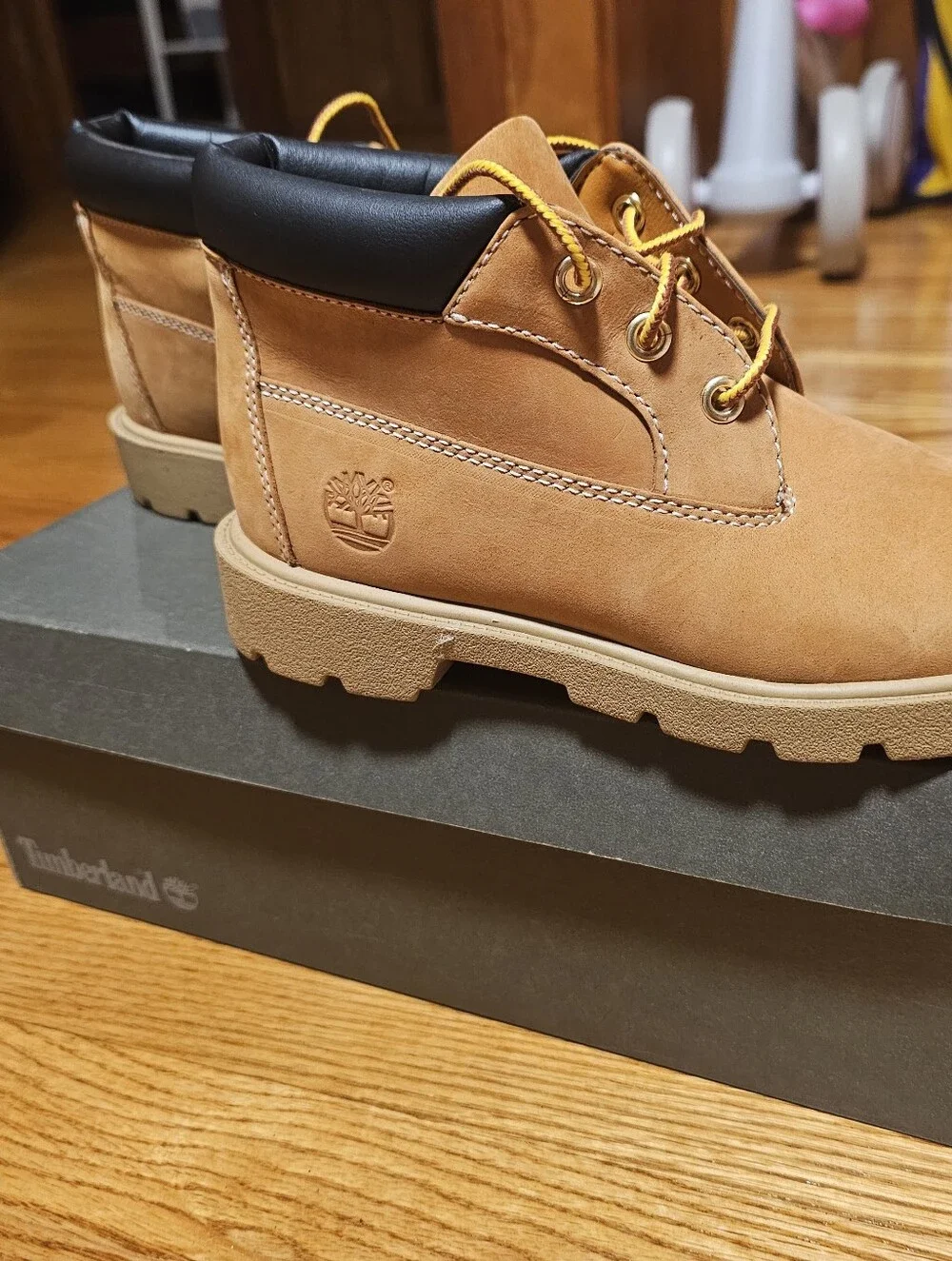 Wheat Chukka Timberlands- JUNIOR'S Size 4